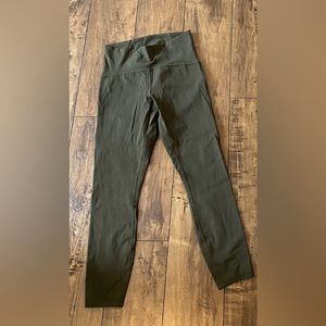 Lululemon train times 7/8 tights